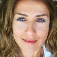 Ece E. - İngilizce - Profil Fotoğrafı